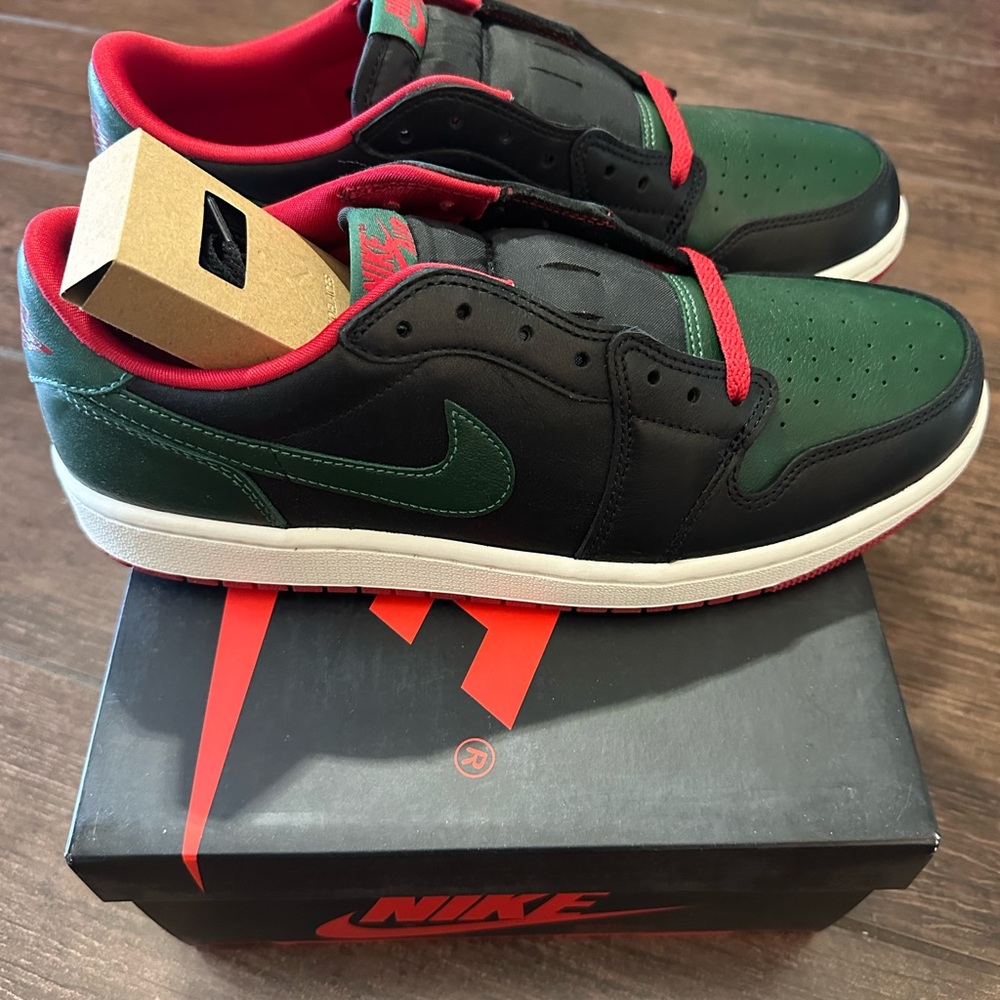 Women’s Air Jordan 1 retro low OG. I have various sizes.